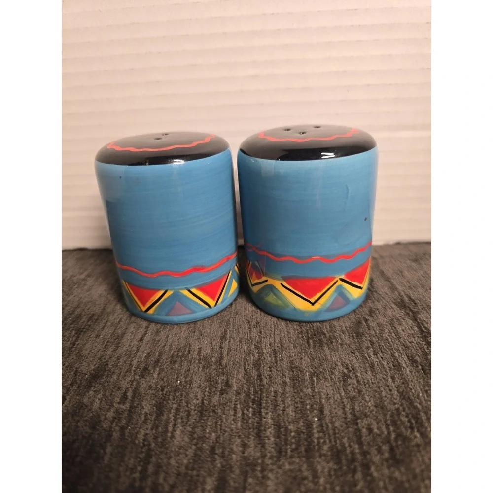 The Main Ingredients Salt & Pepper Shakers Southwestern Colorful Festive